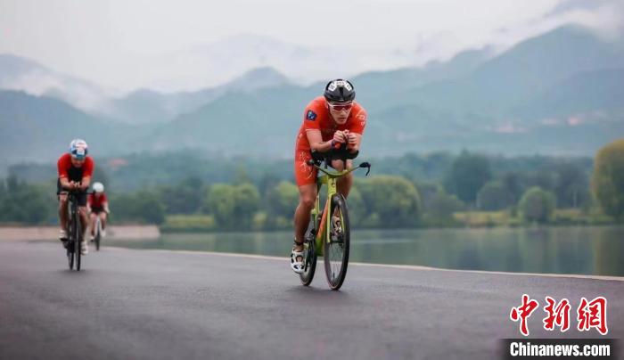 打铁圣地昌平再启征程：2024昌平铁人三项赛吸引