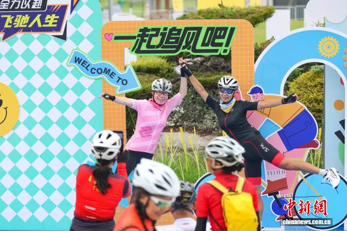 第十三届环太湖国际公路自行车赛暨长三角穿越